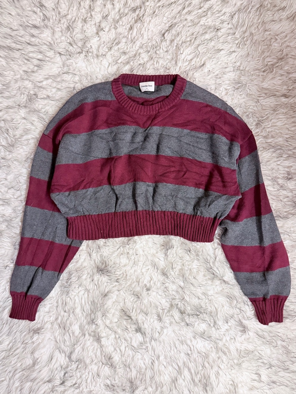 Sunday Best ‘Peggy’ Cropped Sweater - Scpd Brgd / H Charcoal